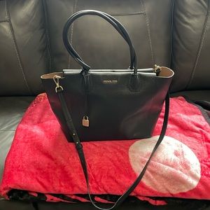 Michael Kors bag, 15x10.5  Black